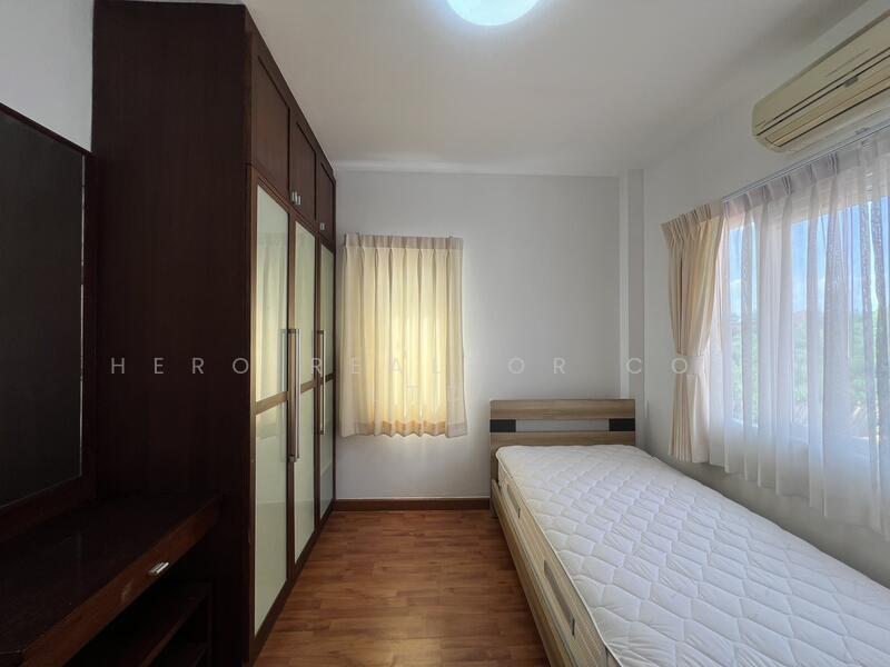 For Rent - Krong Thong Villa Park Rama 9, Bangkok