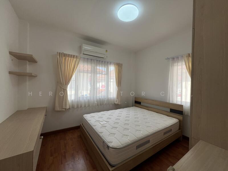 For Rent - Krong Thong Villa Park Rama 9, Bangkok