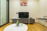 Klass Langsuan : คลาส หลังสวน, กรุงเทพ