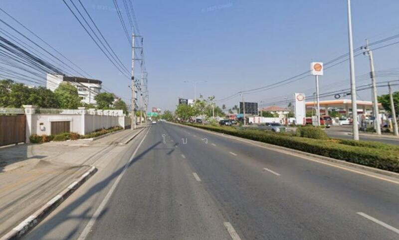 For Rent - Urgent!! Vacant land for rent, next to Kanlapaphruek Road, large plot., Bangkok