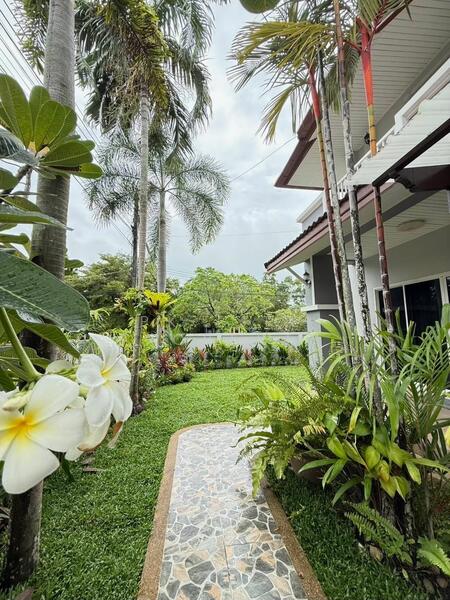 8R0795 Pool villa for rent 3 bedroom 3 bathroom 100,000/month at chalong have fully furnished, ภูเก็ต, ฉลอง, เมืองภูเก็ต, ภูเก็ต, 200 ตร.ม., วิลล่า ให้เช่า, โดย PK LIFE Property, 60203917 - DDproperty.com
