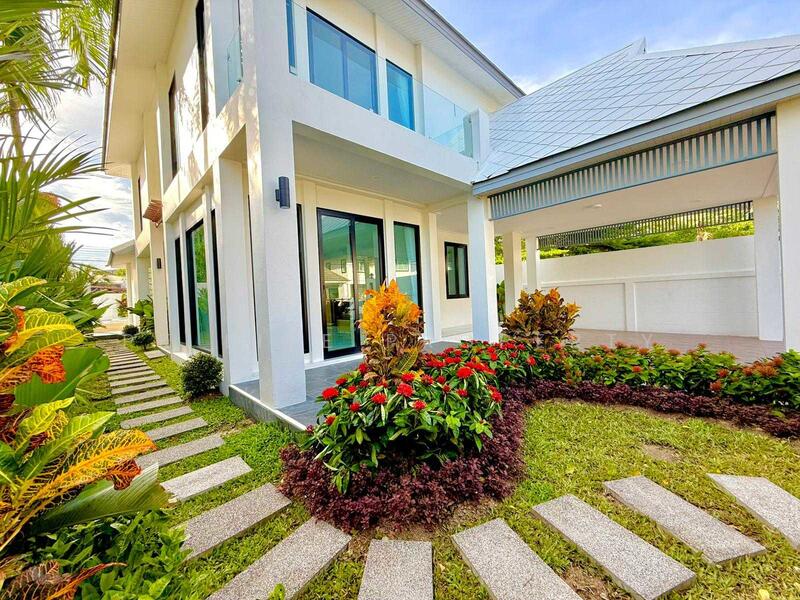 8R0798 Pool villa for rent 3 bedroom 3 bathroom 150,000/month at chalong have fully furnished, phuket, Rawai, Muang Phuket, Phuket, 3 Bedrooms, 350 sqm, Villa For Rent, by PK LIFE Property, 60203971 - DDproperty.com