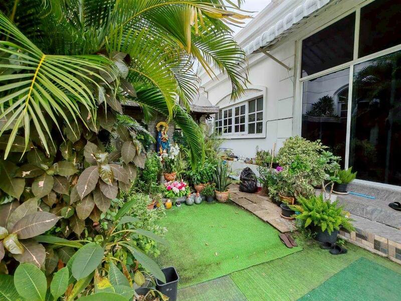 กรีนเลค ( Green Lake Village ), Samut Prakan, Rachathewa, Bang Plee, Samut Prakan, 8 Bedrooms, 1,860 sqm, Single Detached House For Sale, by คุณ นันทชิต มั่นศักดิ์ (สุ), 60204124 - DDproperty.com