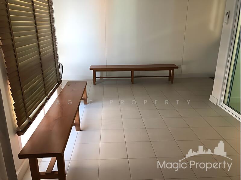 For Rent - Commercial Building in Soi Wutthakat 24 For Rent, Bangkok