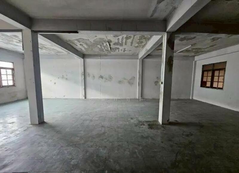 ให้เช่า - C168-TNK171 ให้เช่าอาคารพาณิชย์ 3ชั้นครึ่ง หมู่บ้านขุมทองเพชรเกษม ซ.กาญจนาภิเษก 8 เขตบางแค กทม., กรุงเทพ