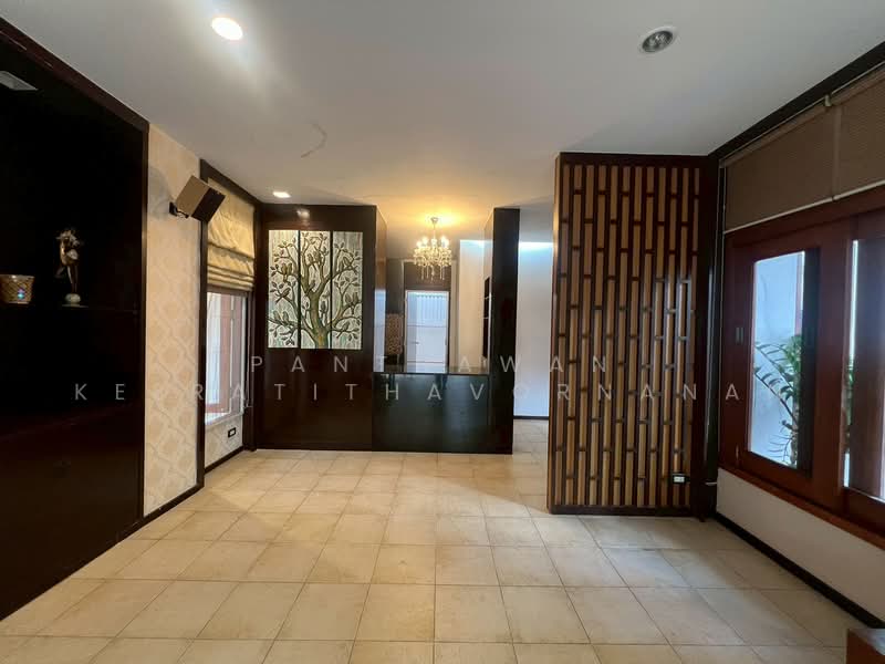 Noble Wana Watcharapol, Bangkok, Watcharaphon Road, Anusaowari, Bang Khen, Bangkok, 3 Bedrooms, 200 sqm, Single Detached House For Sale, by Panthawan Keeratithavornanan, 60204641 - DDproperty.com