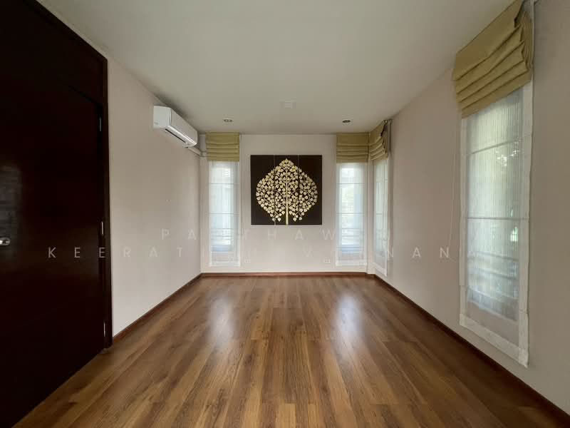 Noble Wana Watcharapol, Bangkok, Watcharaphon Road, Anusaowari, Bang Khen, Bangkok, 3 Bedrooms, 200 sqm, Single Detached House For Sale, by Panthawan Keeratithavornanan, 60204641 - DDproperty.com