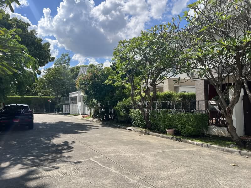 Noble Wana Watcharapol, Bangkok, Watcharaphon Road, Anusaowari, Bang Khen, Bangkok, 3 Bedrooms, 200 sqm, Single Detached House For Sale, by Panthawan Keeratithavornanan, 60204641 - DDproperty.com