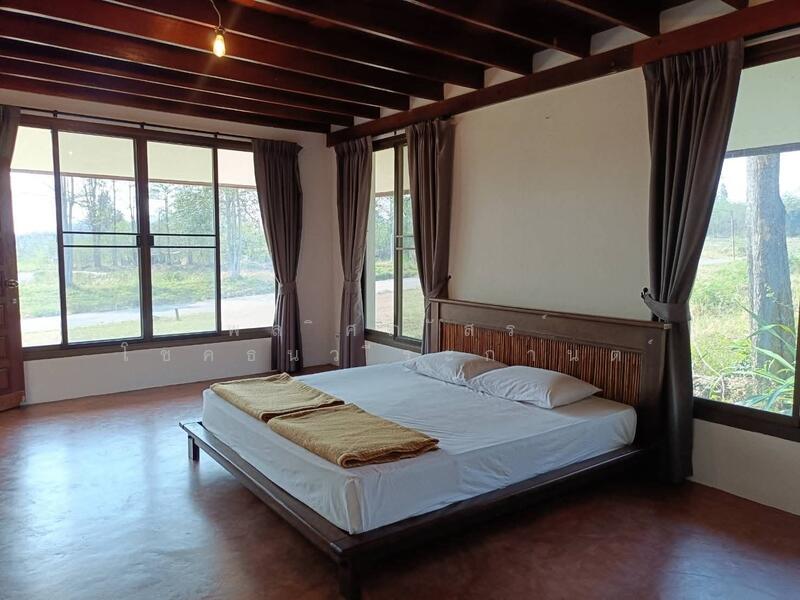 For Rent - ให้เช่าบ้าน 2 ห้องนอน 2 ห้องน้ำ ห้องนั่งเล่น ส่วนครัวและห้องเก็บของ ราคาเดือนละ 16,000 บาท, Nakhon Ratchasima