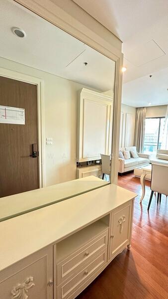 Bright Sukhumvit 24, Bangkok, Sukhumvit 24 Alley, Khong Tan, Khlong Toei, Bangkok, 2 Bedrooms, 92 sqm, Condo For Rent, by Walapa Jidbumrungsakun, 60204934 - DDproperty.com