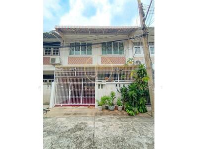 ขาย - หมู่บ้านพระปิ่น 1 ซ.บรมราชชนนี 4 แขวงบางบำหรุ เขตบางพลัด กรุงเทพมหานคร, กรุงเทพ