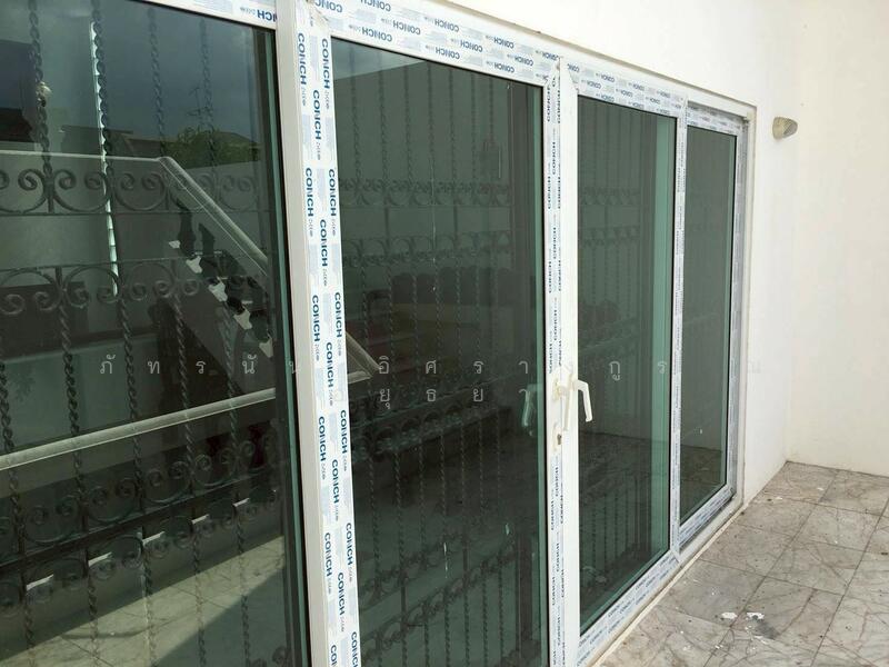 For Sale - บ้านแฝด 4 ชั้น ซอยสุทธินิเวศน์ แขวงสามเสนนอก เขตห้วยขวาง กรุงเทพมหานคร, Bangkok