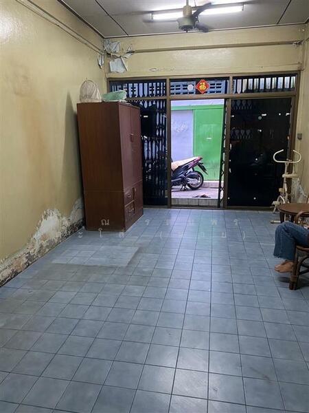 For Sale - อาคารพาณิชย์ 3 ชั้น 9 ตร.ว. อาคารพาณิชย์ ซอยสุนทรพิมล ถนนพระราม4 ถนนบรรทัดทอง เขตปทุมวัน กรุงเทพ, Bangkok