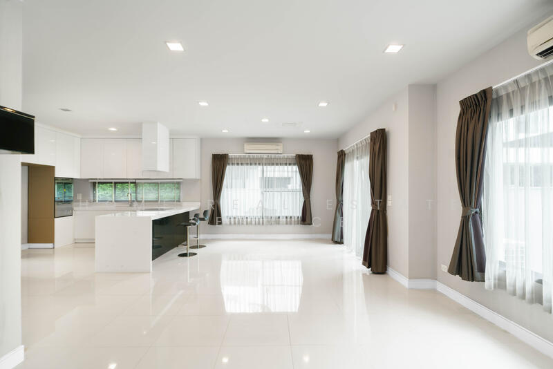 ขาย - Ladawan Kaset-Nawamintr : บ้านลดาวัลย์ เกษตร-นวมินทร์, กรุงเทพ