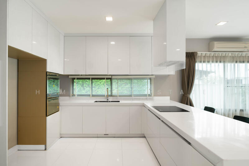 ขาย - Ladawan Kaset-Nawamintr : บ้านลดาวัลย์ เกษตร-นวมินทร์, กรุงเทพ