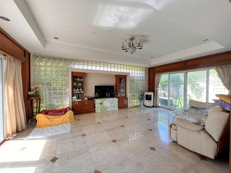 ขายด่วน บ้านเดี่ยว 3ชั้น ราคาพิเศษจาก 28.9 เหลือ 22 ล้าน ใกล้MRT, Bangkok, Bang Sue, Bang Sue, Bangkok, 4 Bedrooms, 520 sqm, Single Detached House For Sale, by Thananit Kraikhiriwat, 60205868 - DDproperty.com