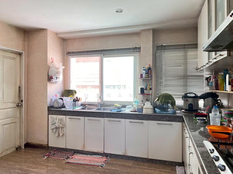 ขายด่วน บ้านเดี่ยว 3ชั้น ราคาพิเศษจาก 28.9 เหลือ 22 ล้าน ใกล้MRT, Bangkok, Bang Sue, Bang Sue, Bangkok, 4 Bedrooms, 520 sqm, Single Detached House For Sale, by Thananit Kraikhiriwat, 60205868 - DDproperty.com