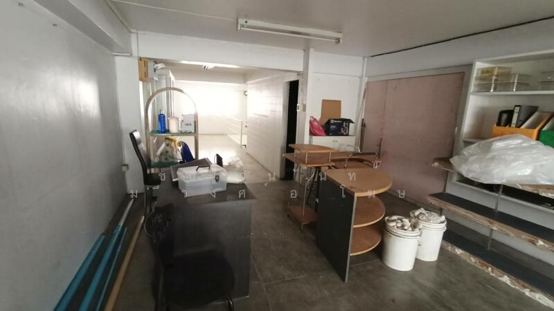 For Rent - 460 Surawong Road, Shop House 5F K.Lek, Bangkok