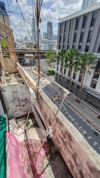 For Rent - 460 Surawong Road, Shop House 5F K.Lek, Bangkok