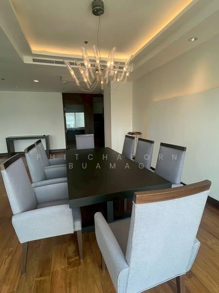 Royal Residence Park, Bangkok, 99 Royal Resident Park Lumphini, Lumphini, Pathum Wan, Bangkok, 4 Bedrooms, 275 sqm, Condo For Rent, by Phitchaporn Buamag, 60205971 - DDproperty.com