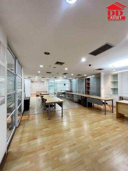 ให้เช่า - For rent ให้เช่าออฟฟิศ ตึกพหลโยธินเพลส พลาซ่า ใกล้ BTS อารีย์ รหัส : B8050, กรุงเทพ