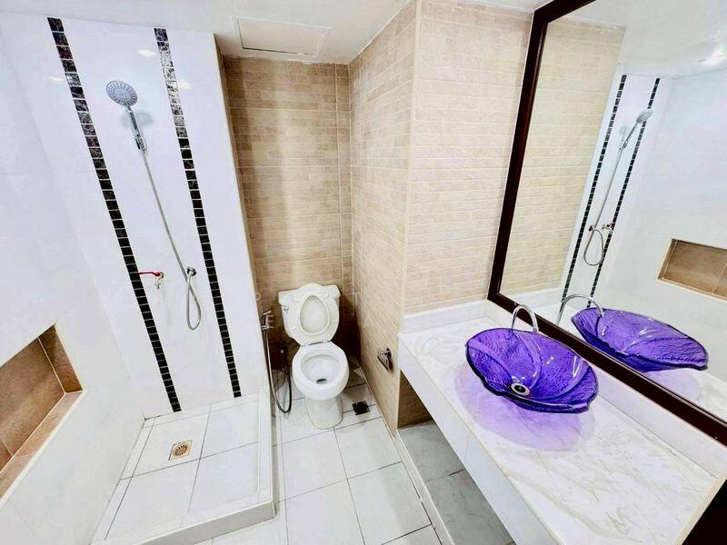 ขาย - Rimhad Jomtien Condominium : ริมหาดจอมเทียน คอนโดมิเนียม, ชลบุรี
