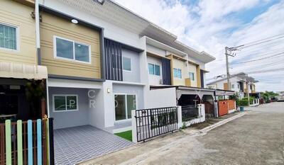 ขาย - The Modish Bang Bua Thong : เดอะโมดิช บางบัวทอง, นนทบุรี