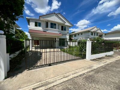 ขาย - Pruklada Wongwaen-Rattanathibet : พฤกษ์ลดา วงแหวน-รัตนาธิเบศร์, นนทบุรี