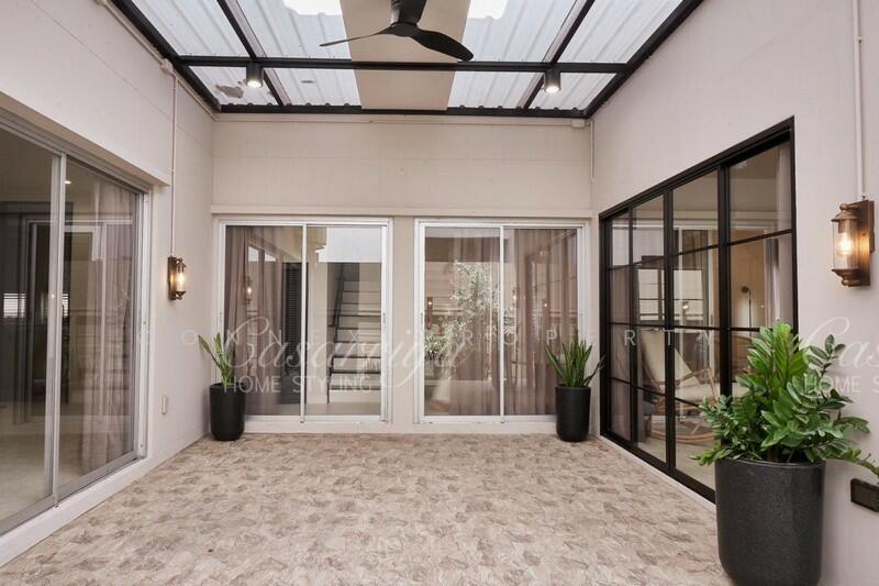 For Sale - Noble Tara Pattanakarn, Bangkok