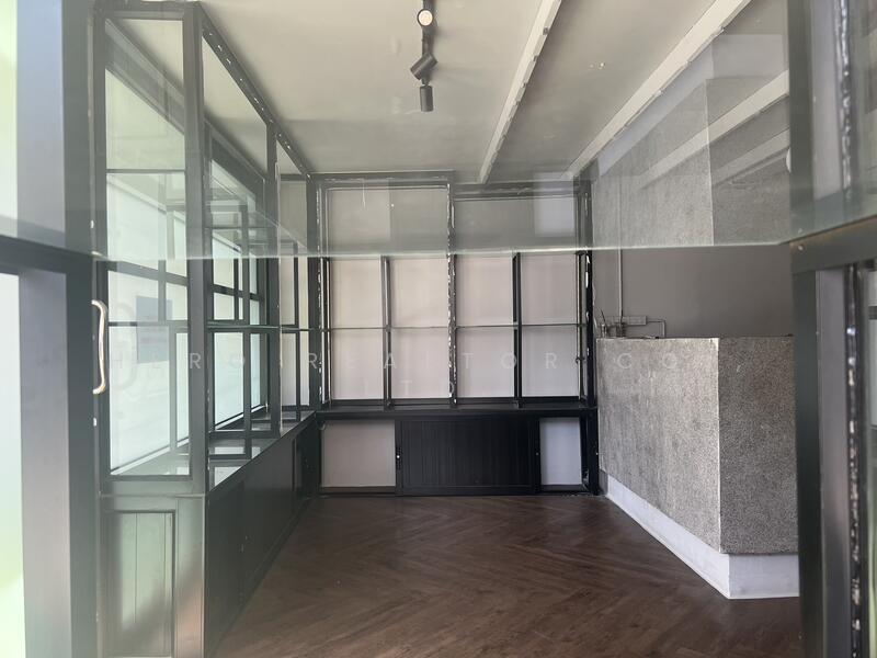 For Rent - For Rent Bangkok Retail Sukhumvit BTS Thong Lo Watthana BRE18610, Bangkok