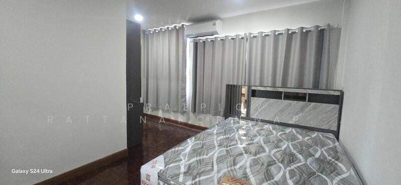 For Rent - Maneeya Ville, Bangkok