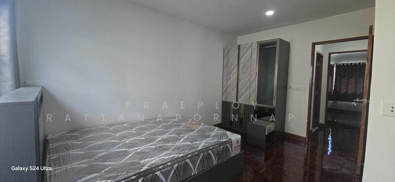 For Rent - Maneeya Ville, Bangkok