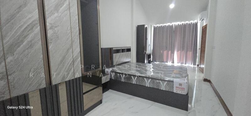 For Rent - Maneeya Ville, Bangkok