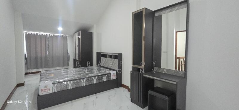 For Rent - Maneeya Ville, Bangkok