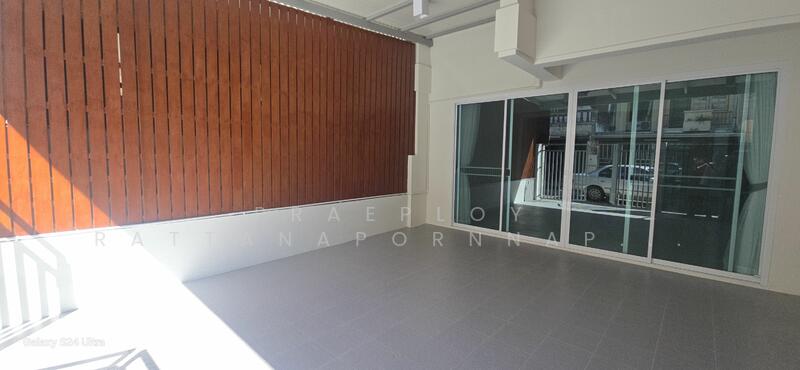 For Rent - Maneeya Ville, Bangkok