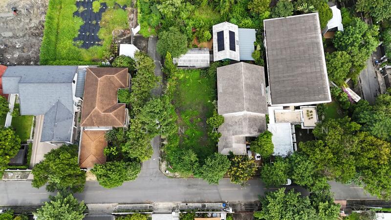 ขาย - Navatanee Residence : หมู่บ้านนวธานี เรสซิเดนซ์, กรุงเทพ