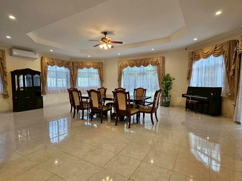 For Rent - Newly Renovated Luxury Spanish Villa Pong Pattaya, Chon Buri (Pattaya)