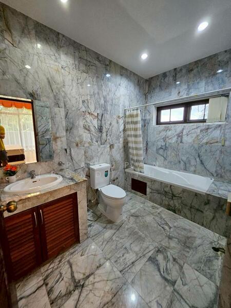 For Rent - Newly Renovated Luxury Spanish Villa Pong Pattaya, Chon Buri (Pattaya)