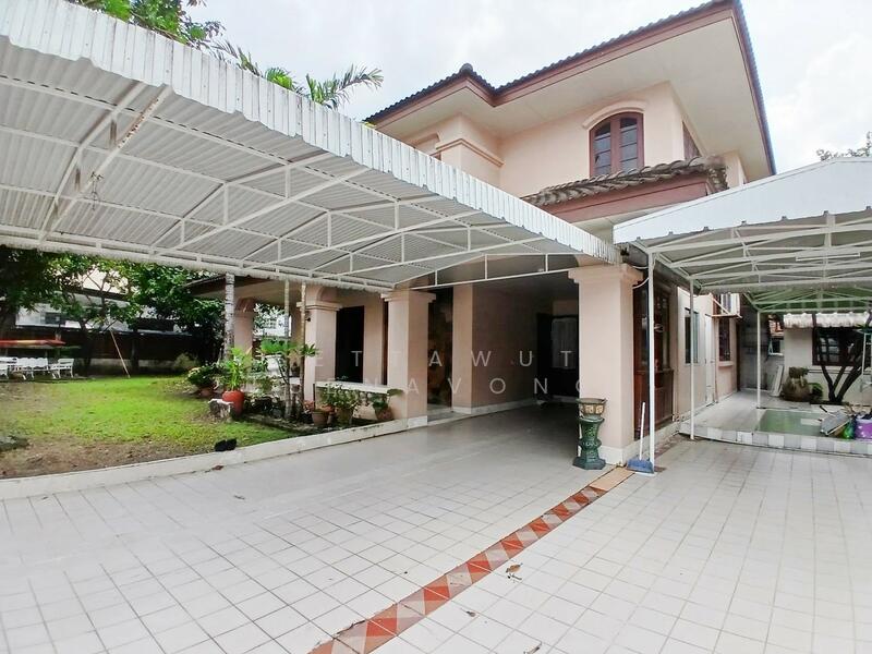 For Rent - Phruek Sachat Village, Bangkok