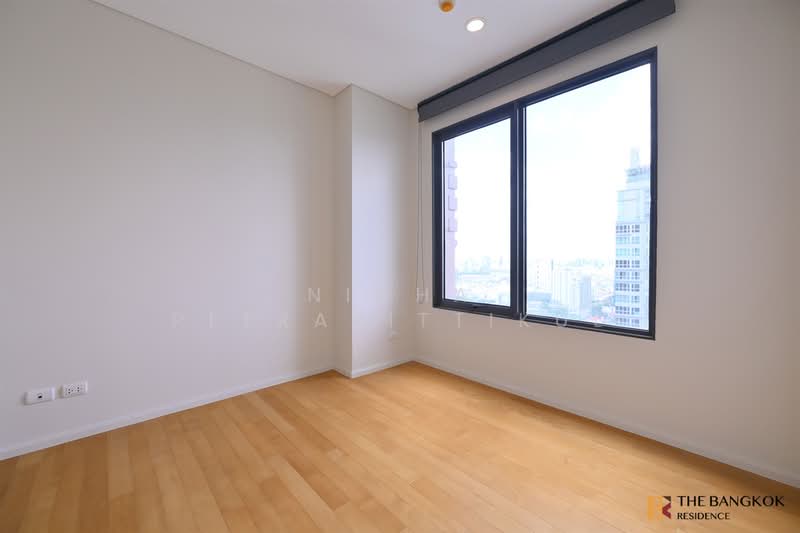 Villa Asoke, Bangkok, 1588 New Petchburi Road, Makkasan, Ratchathewi, Bangkok, 2 Bedrooms, 110 sqm, Condo For Rent, by Nicha Peerakittikul, 60209478 - DDproperty.com