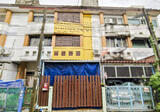 ทาวน์เฮาส์ 3 ชั้น ซอย ติวานนท์ 24 ใกล้รถไฟฟ้า MRT แคราย ทำเลดี - DDproperty.com