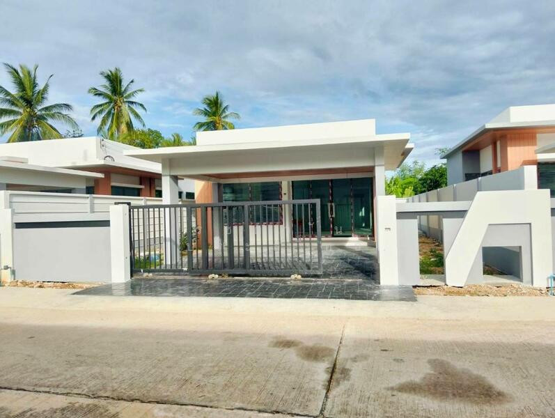 ขาย - ขายบ้านเดี่ยวชั้นเดียว สไตล์โมเดิร์น โครงการออร่าเฮ้าส์ 32 (Aurahouse 32), อุทัยธานี
