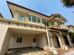 Laddarom Elegant Wongwan-Sathorn : ลัดดารมย์ อิลิแกนซ์ วงแหวน-สาทร, กรุงเทพ