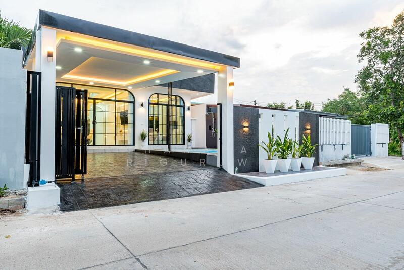 For Sale - 3-BR House close to Map Prachan Lake (2341961), Chon Buri (Pattaya)