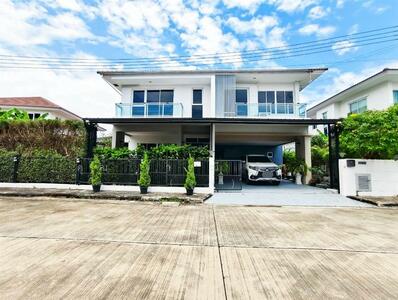 ขาย - บ้านอลิชา สุขสวัสดิ์-ประชาอุทิศ (Baan Alicha Suksawat-Prachauthit), สมุทรปราการ