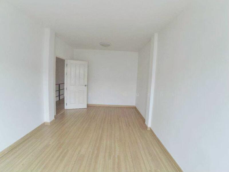 ขาย - ขาย ทาวน์โฮม 2 ชั้น หมู่บ้าน ลาวัลเล่ ทาวน์ 2 หัวหิน - ปราณบุรี บ้าน 2 ชั้นพร้อมอยู่ ใกล้หัวหิน, ประจวบคีรีขันธ์