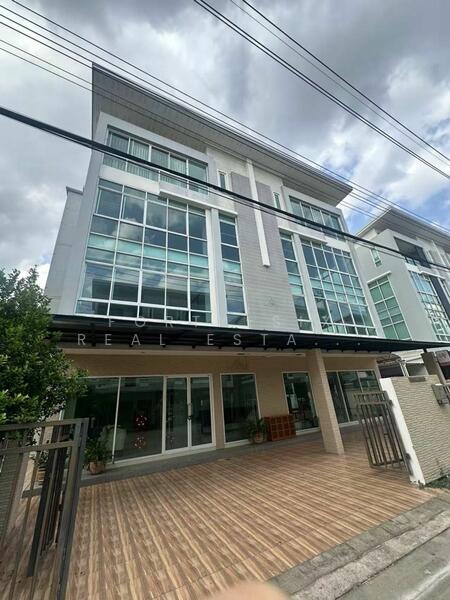 For Rent - ทาวน์เฮ้าส์ นวลจันทร์, Bangkok