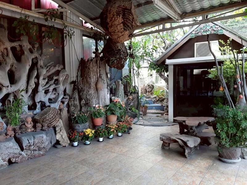 For Sale - ตึก4 ชั้น ถนนนิมมานท์ ซอย13 เชียงใหม่, Chiang Mai