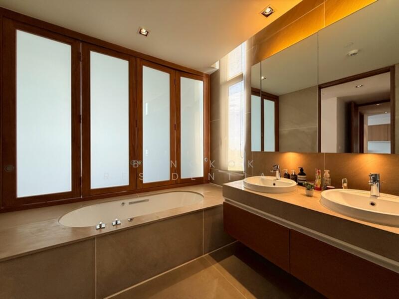 The Sukhothai Residences : เดอะ สุโขทัย เรสซิเด้นซ์, กรุงเทพ, 3 ถนนสาทรใต้ แขวงทุ่งมหาเมฆ เขตสาทร กรุงเทพมหานคร, ทุ่งมหาเมฆ, สาทร, กรุงเทพ, 134 ตร.ม., คอนโด ให้เช่า, โดย Bangkok Residential, 60211532 - DDproperty.com