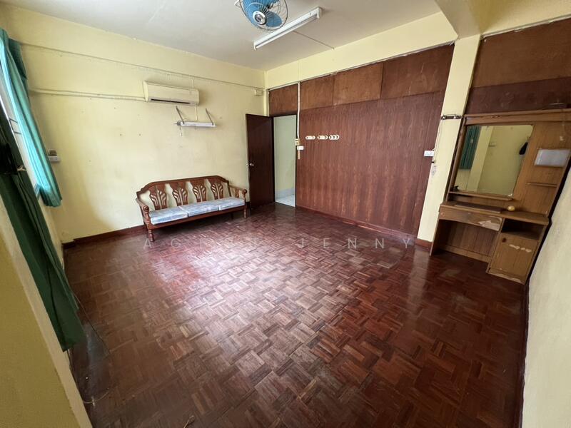 For Sale - Commercial building for sale, 4 floors, Soi Uthai Farm (SPSJN204), Bangkok